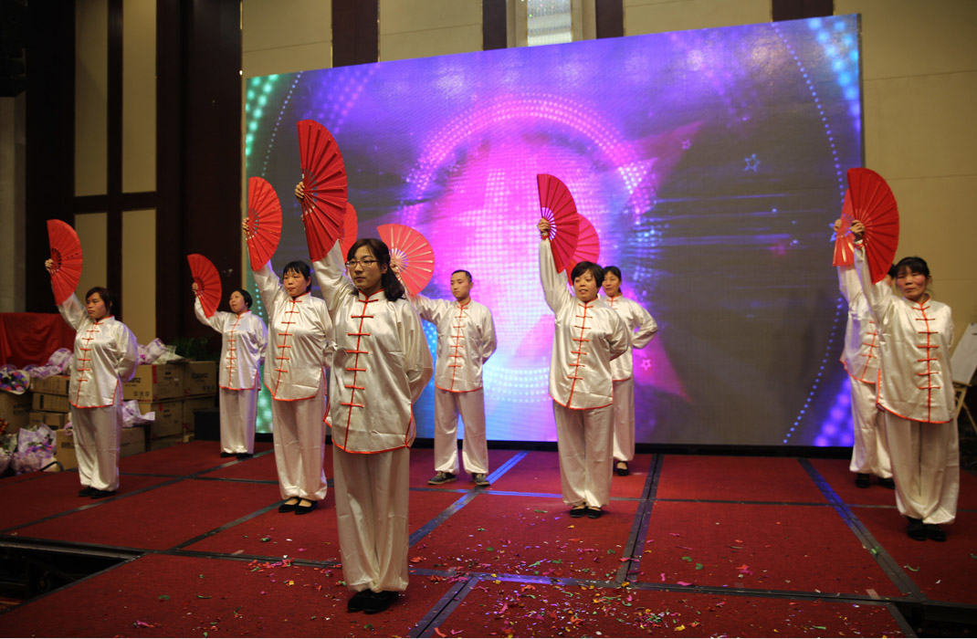 2015年科恩年會(huì)-“因?yàn)橛心悖孕腋?！? bigimg=